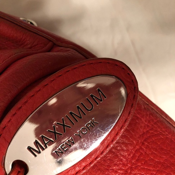 Maxximum Orange Leather Bag - Picture 5 of 11